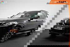 BMW iX3 - Executive M-Sport 80 kWh Leder Panoramisch Schuif-Kantel dak Camera Elektrisch bedienbare achterklep Climate control