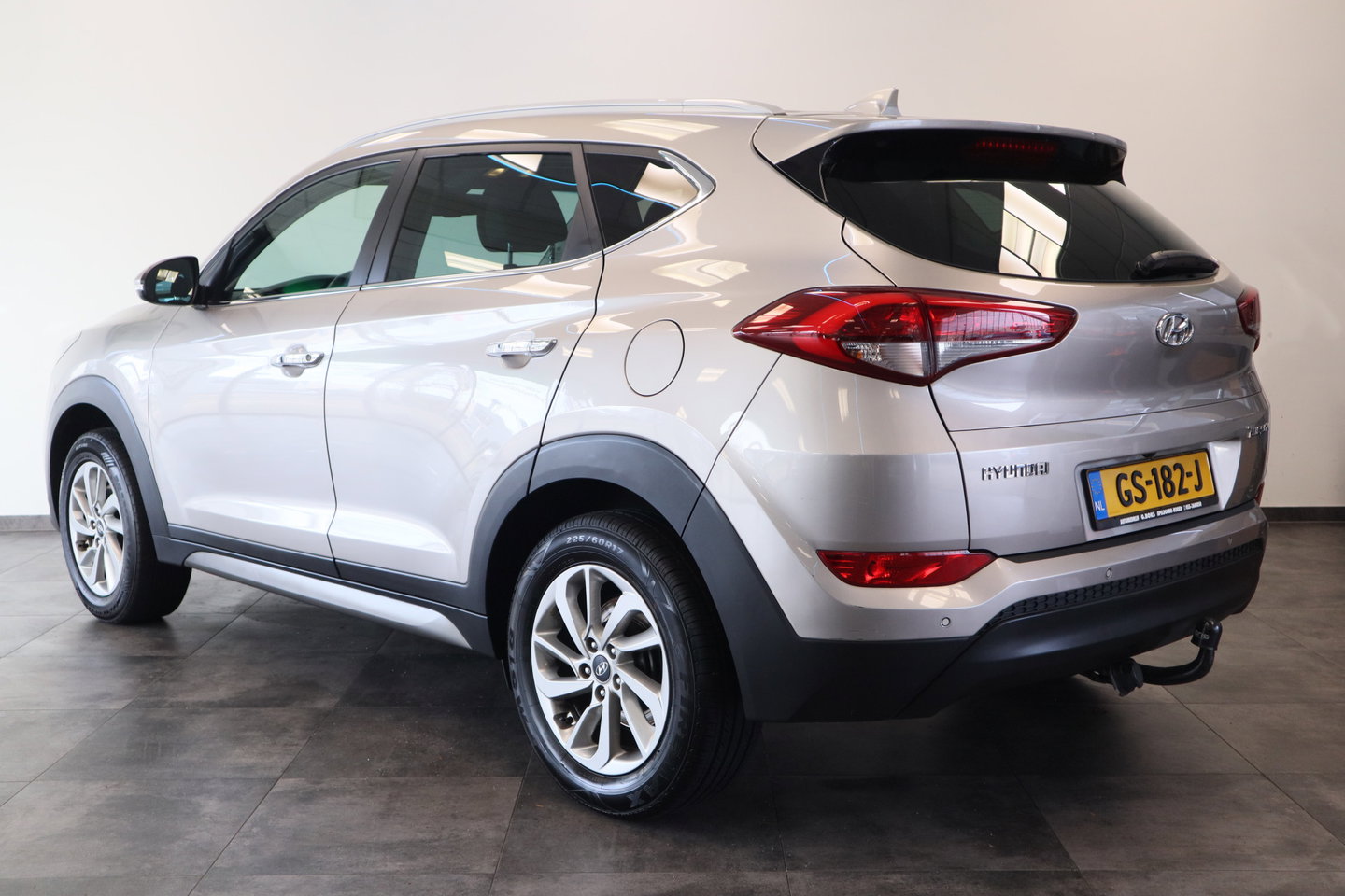 Hyundai Tucson 1.6 GDi Comfort Navi ECC PDC Camera Lane Assist