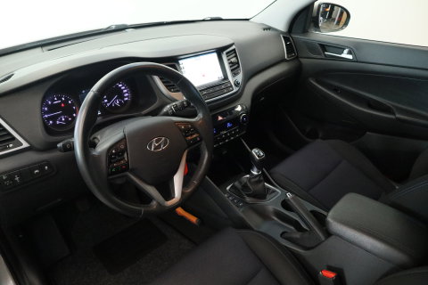 Hyundai Tucson 1.6 GDi Comfort Navi ECC PDC Camera Lane Assist