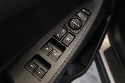 Hyundai Tucson 1.6 GDi Comfort Navi ECC PDC Camera Lane Assist