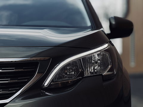 Peugeot 5008 1.2 PureTech Blue Lease Premium | Origineel Nederlands | Dealer Onderhouden | Lane Assist | Apple Carplay | Android Auto | Spraakbediening |