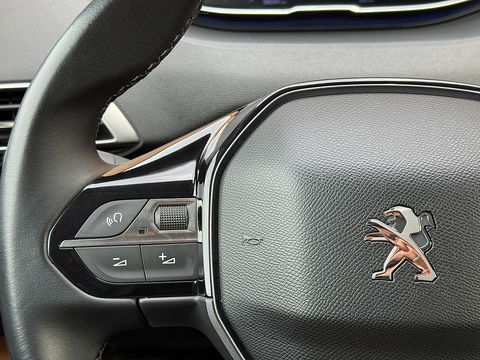 Peugeot 5008 1.2 PureTech Blue Lease Premium | Origineel Nederlands | Dealer Onderhouden | Lane Assist | Apple Carplay | Android Auto | Spraakbediening |