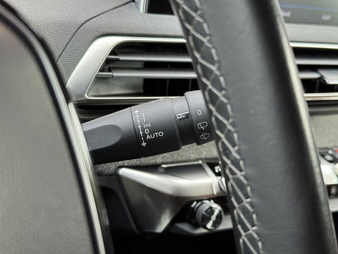 Peugeot 5008 1.2 PureTech Blue Lease Premium | Origineel Nederlands | Dealer Onderhouden | Lane Assist | Apple Carplay | Android Auto | Spraakbediening |