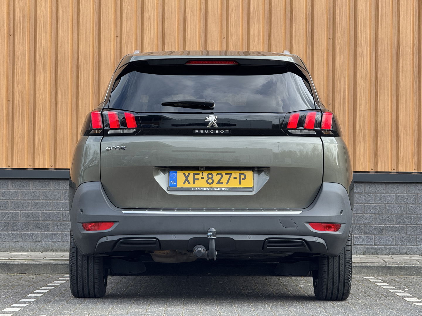 Peugeot 5008 1.2 PureTech Blue Lease Premium | Origineel Nederlands | Dealer Onderhouden | Lane Assist | Apple Carplay | Android Auto | Spraakbediening |