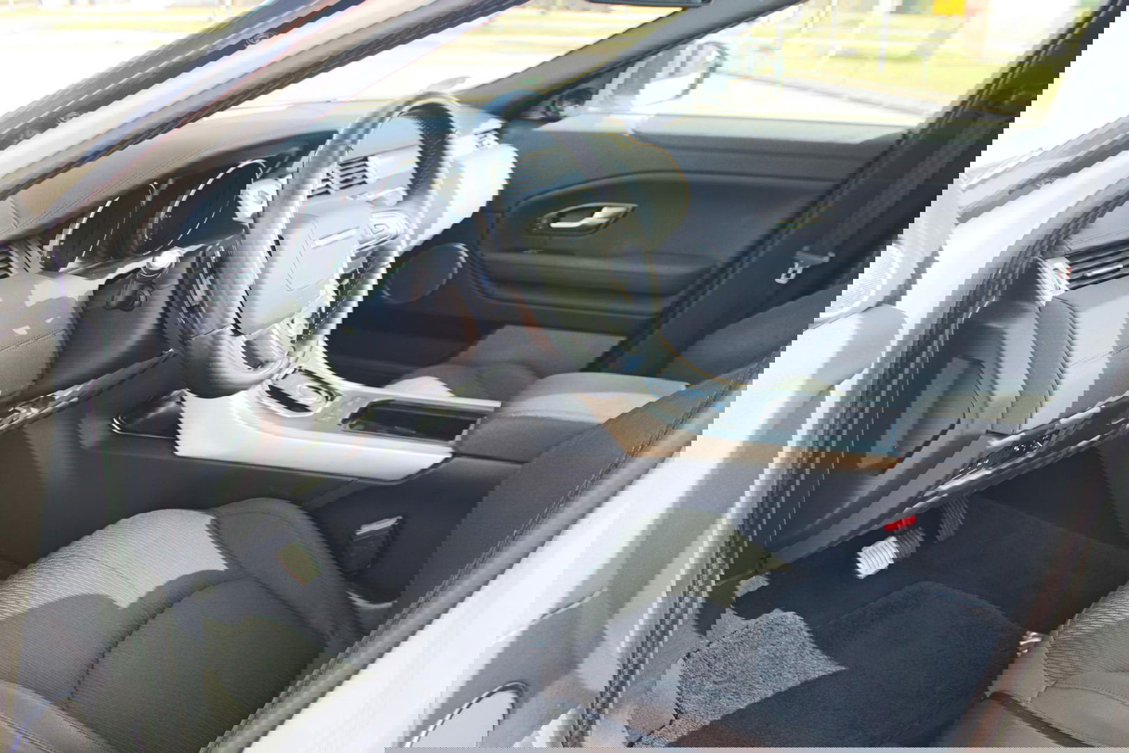 Land Rover Range Rover Evoque 2.0 TD4 Pure Business Pack