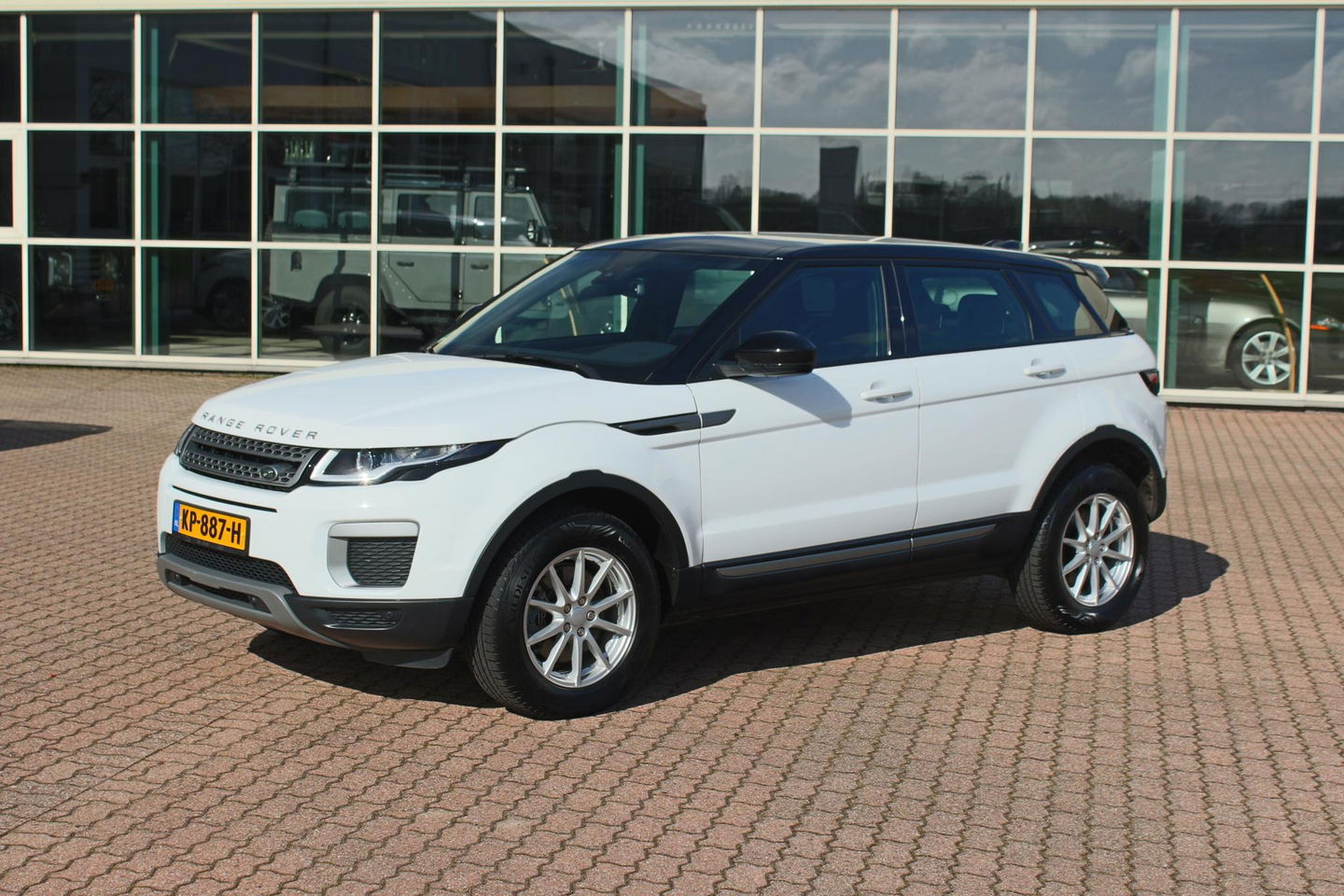 Land Rover Range Rover Evoque 2.0 TD4 Pure Business Pack