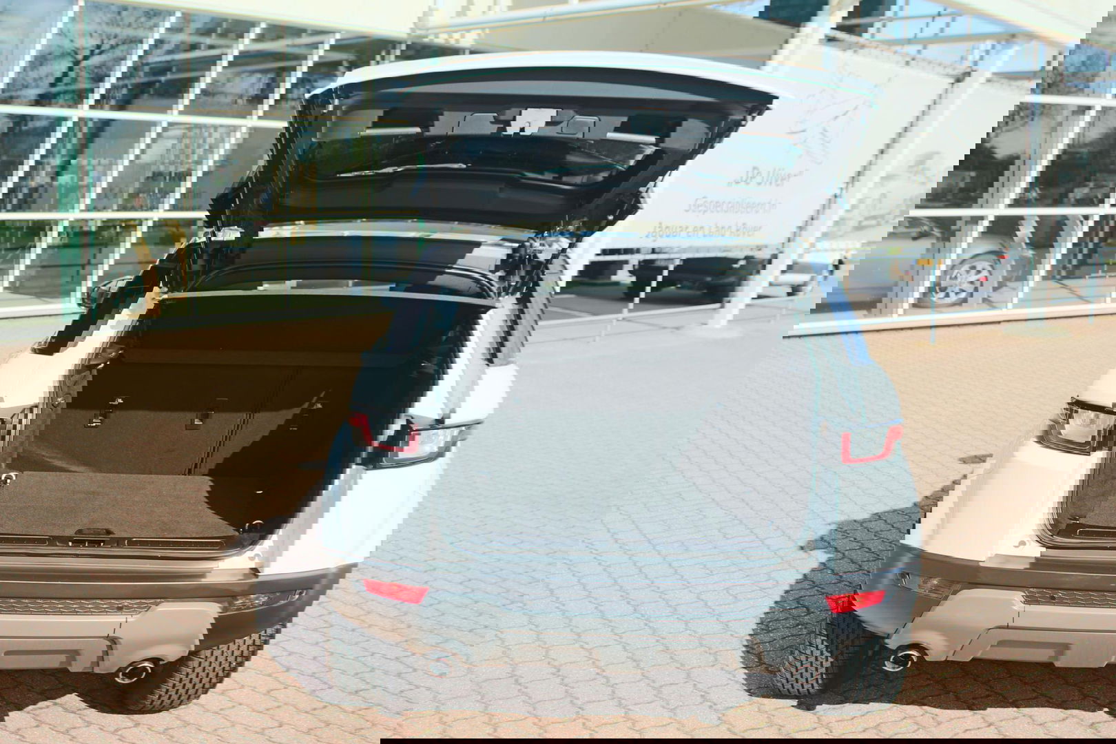 Land Rover Range Rover Evoque 2.0 TD4 Pure Business Pack