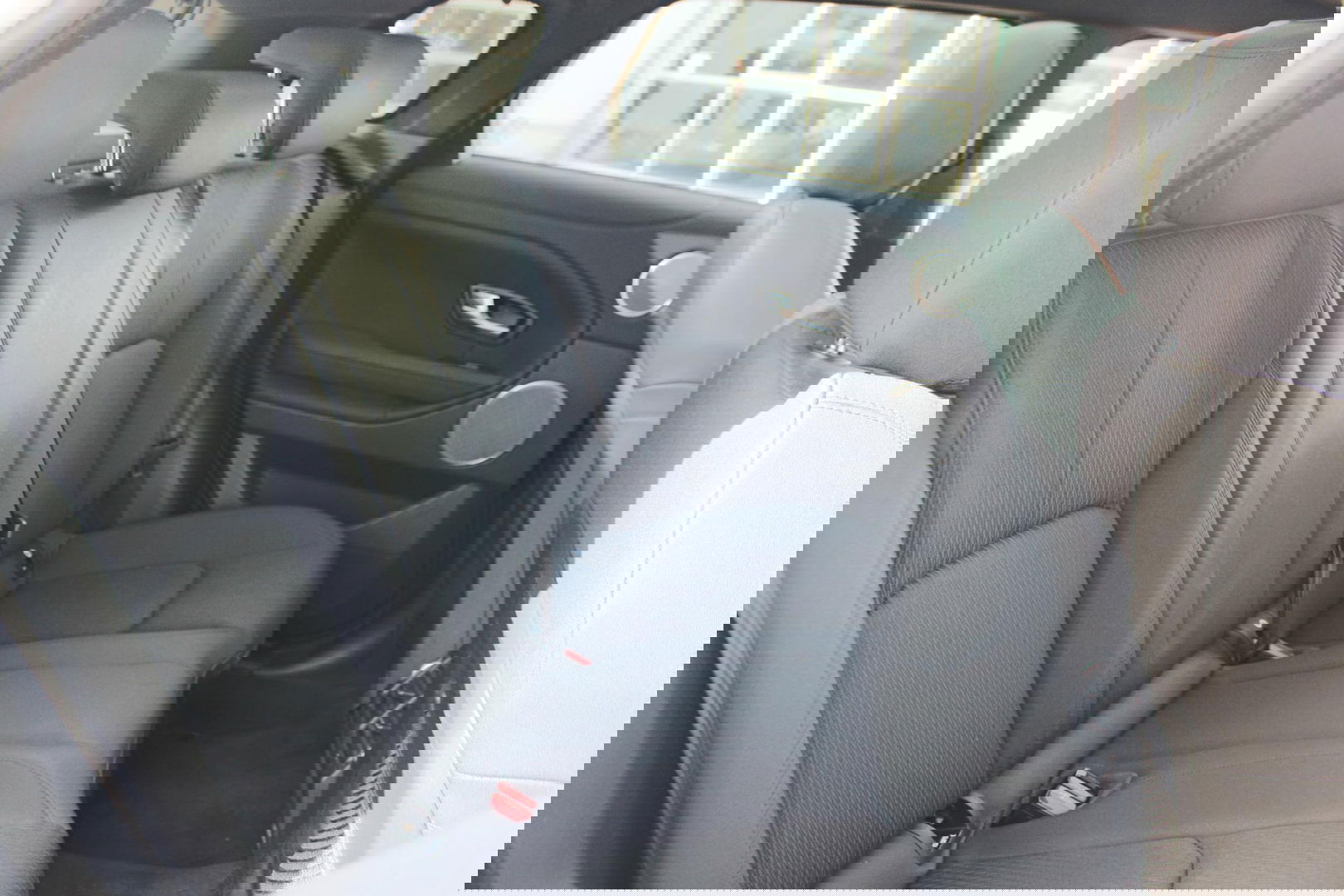 Land Rover Range Rover Evoque 2.0 TD4 Pure Business Pack