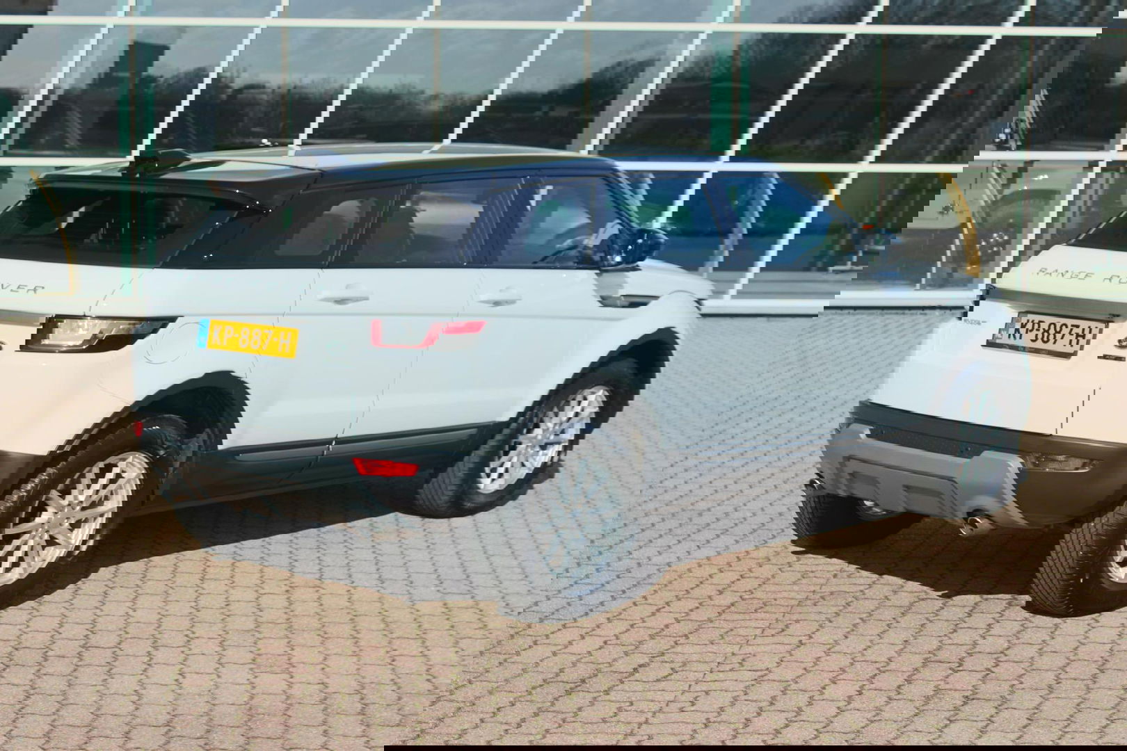 Land Rover Range Rover Evoque 2.0 TD4 Pure Business Pack