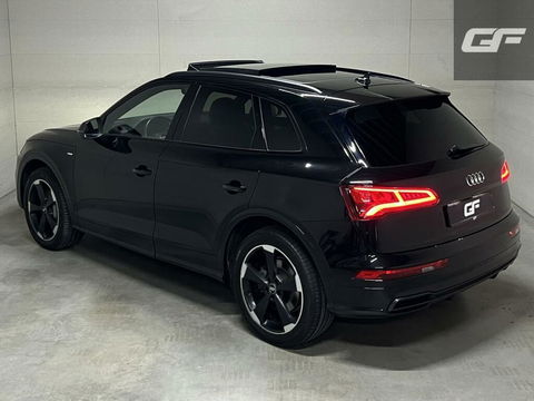 Audi Q5 50 TFSIe Quattro Black Edition S-Line Pano Sfeer Camera