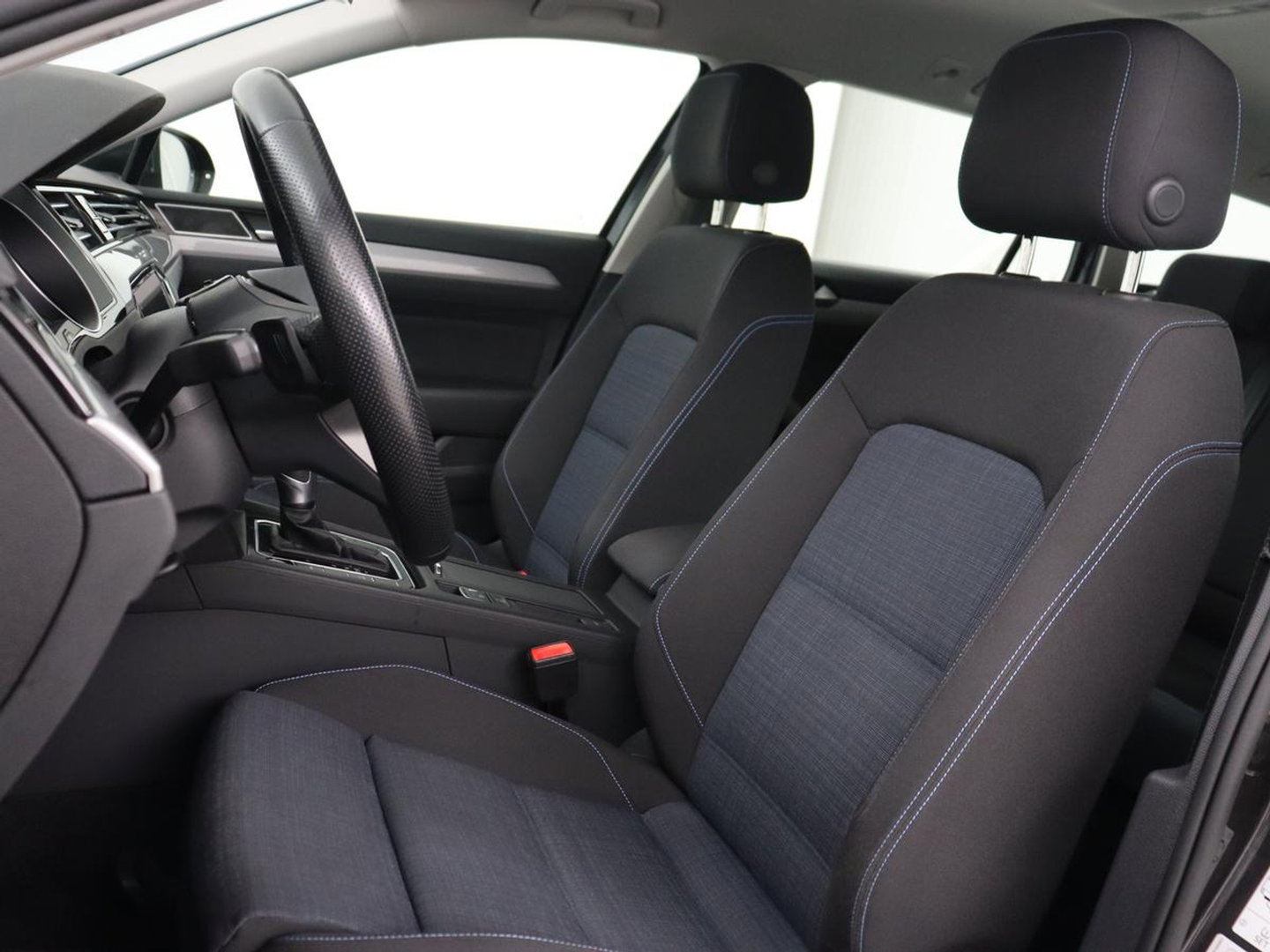 Volkswagen Passat 1.4 TSI PHEV GTE | Stoelverwarming | Adaptive cruise | Carplay | Navigatie | 18'' | Matrix LED | Parkeerhulp | Bluetooth | Plug In