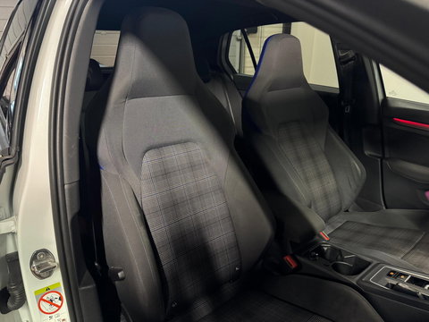Volkswagen Golf 1.4 eHybrid GTE PANO KEYLESS CAM