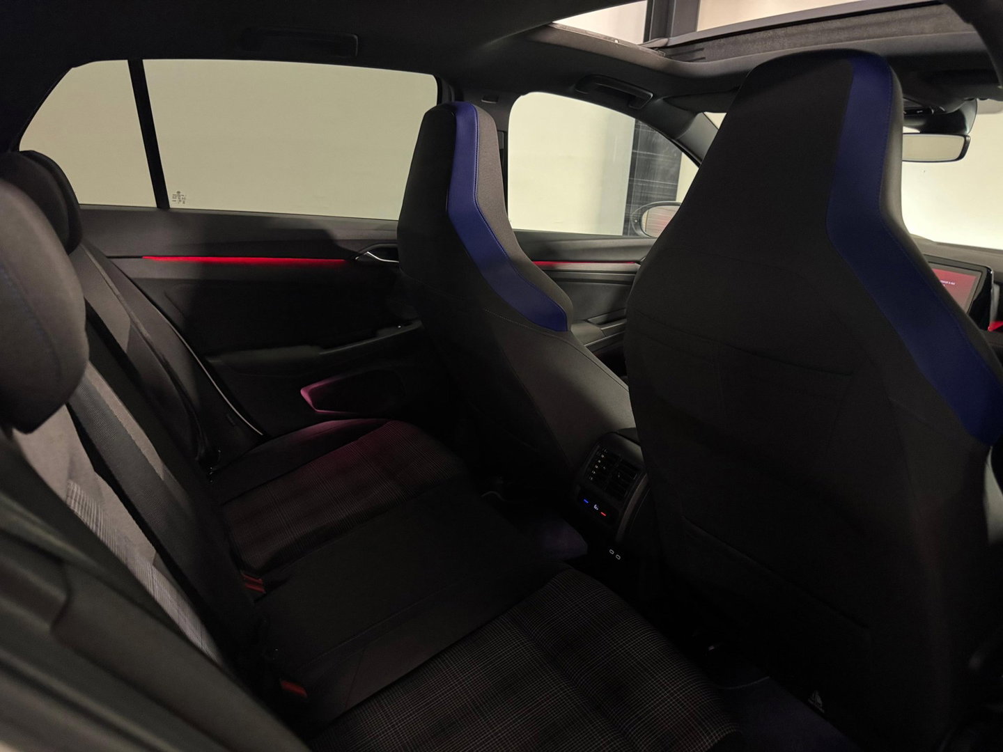 Volkswagen Golf 1.4 eHybrid GTE PANO KEYLESS CAM