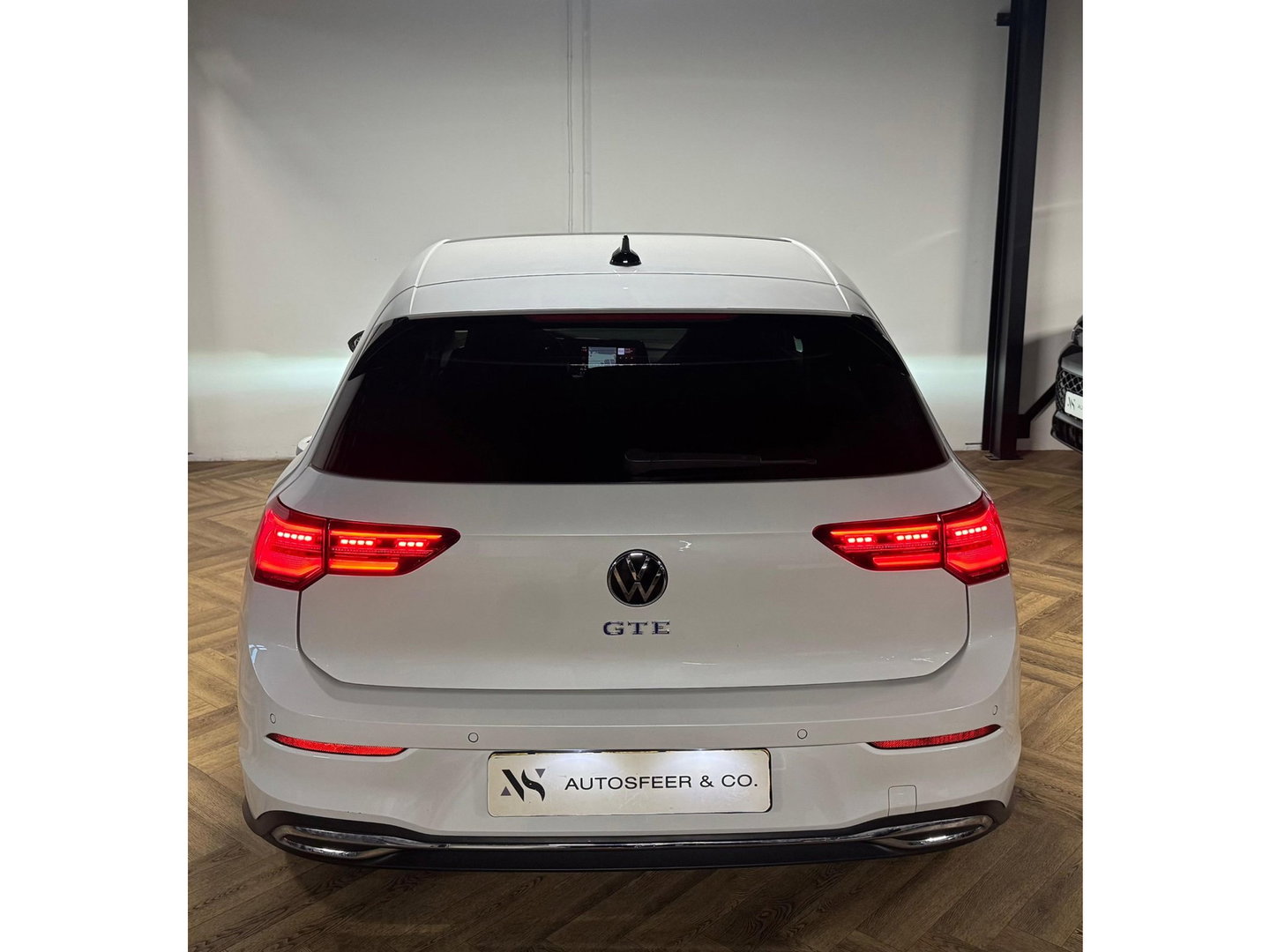 Volkswagen Golf 1.4 eHybrid GTE PANO KEYLESS CAM