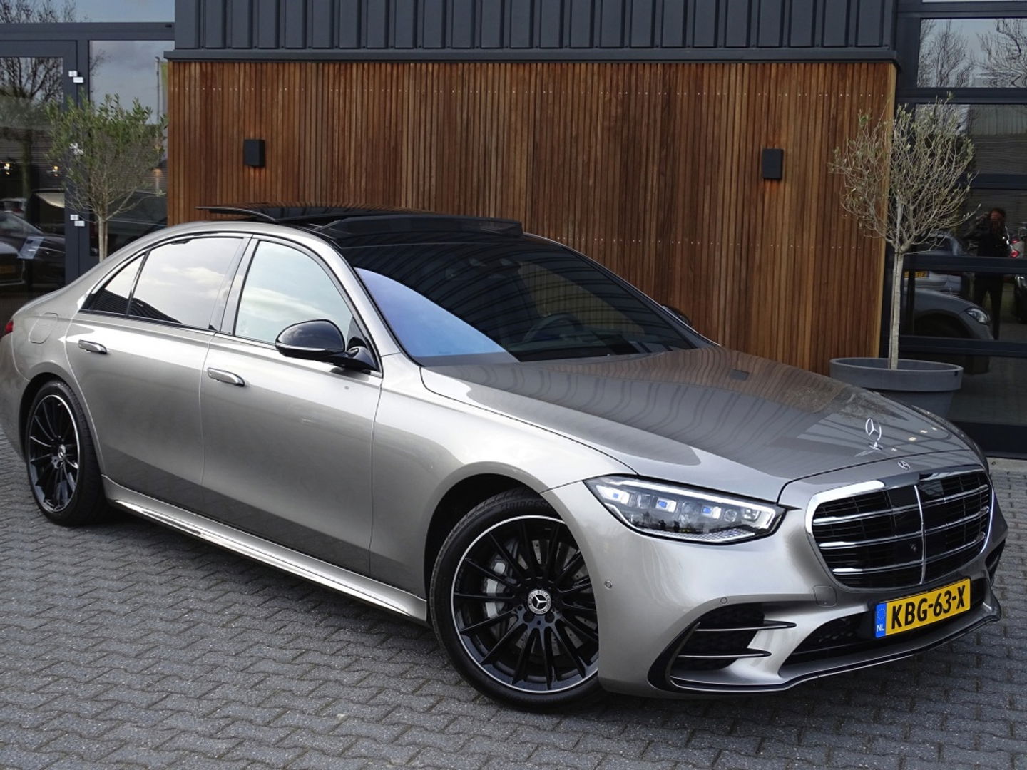 Mercedes-Benz S-Klasse 580 e 4M 510PK Lang AMG Designo / Burmester / carbon / VIP
