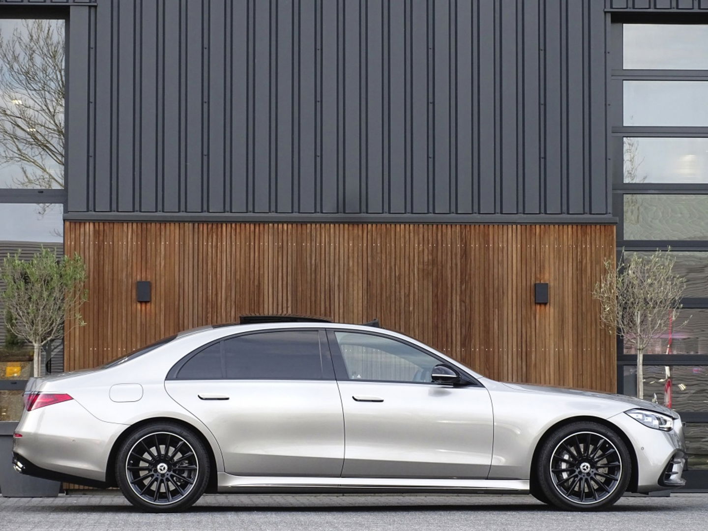 Mercedes-Benz S-Klasse 580 e 4M 510PK Lang AMG Designo / Burmester / carbon / VIP