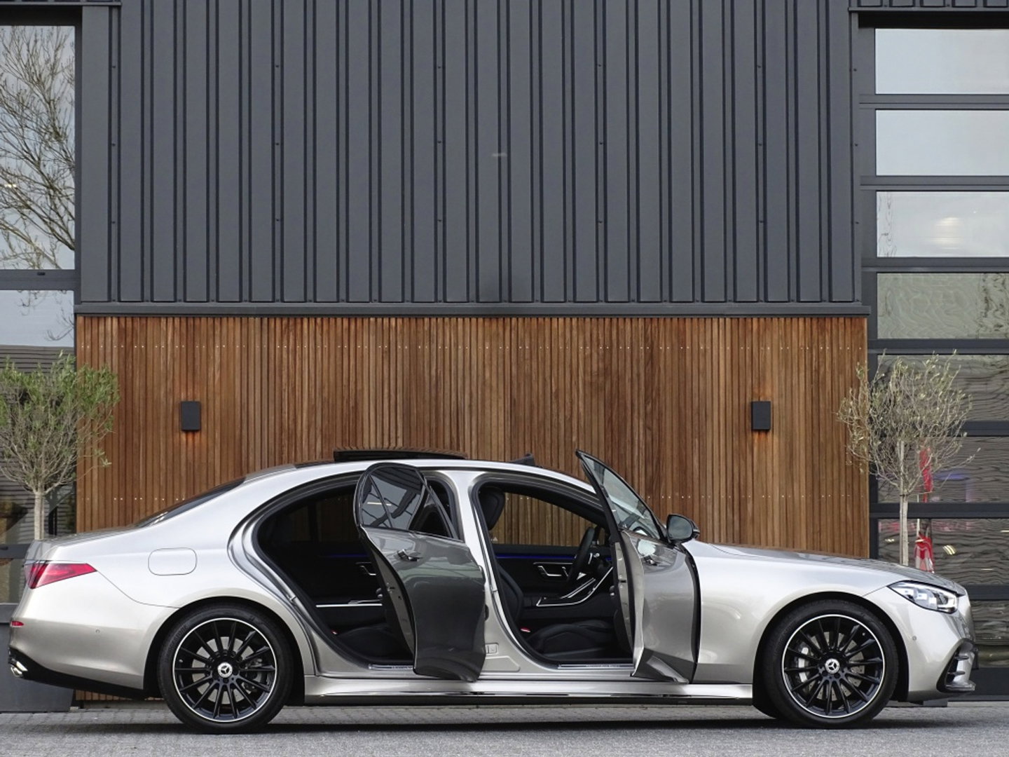 Mercedes-Benz S-Klasse 580 e 4M 510PK Lang AMG Designo / Burmester / carbon / VIP