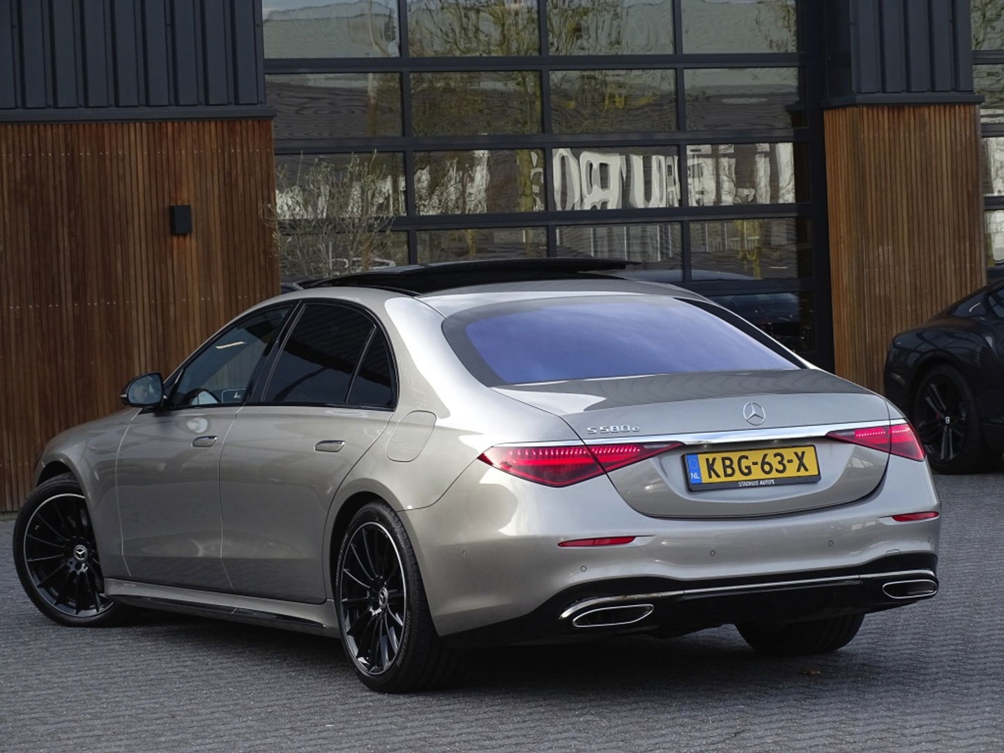 Mercedes-Benz S-Klasse 580 e 4M 510PK Lang AMG Designo / Burmester / carbon / VIP