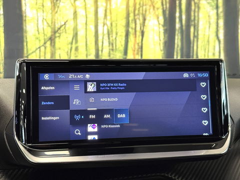 Peugeot 2008 1.2 PureTech 130 Allure | Automaat | 17'' lichtmetaal | Cruise control | Carplay | Android auto | LED | stoelverwarming |