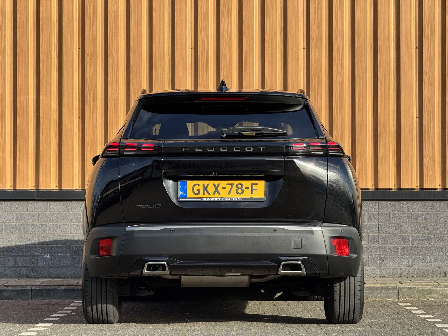 Peugeot 2008 1.2 PureTech 130 Allure | Automaat | 17'' lichtmetaal | Cruise control | Carplay | Android auto | LED | stoelverwarming |