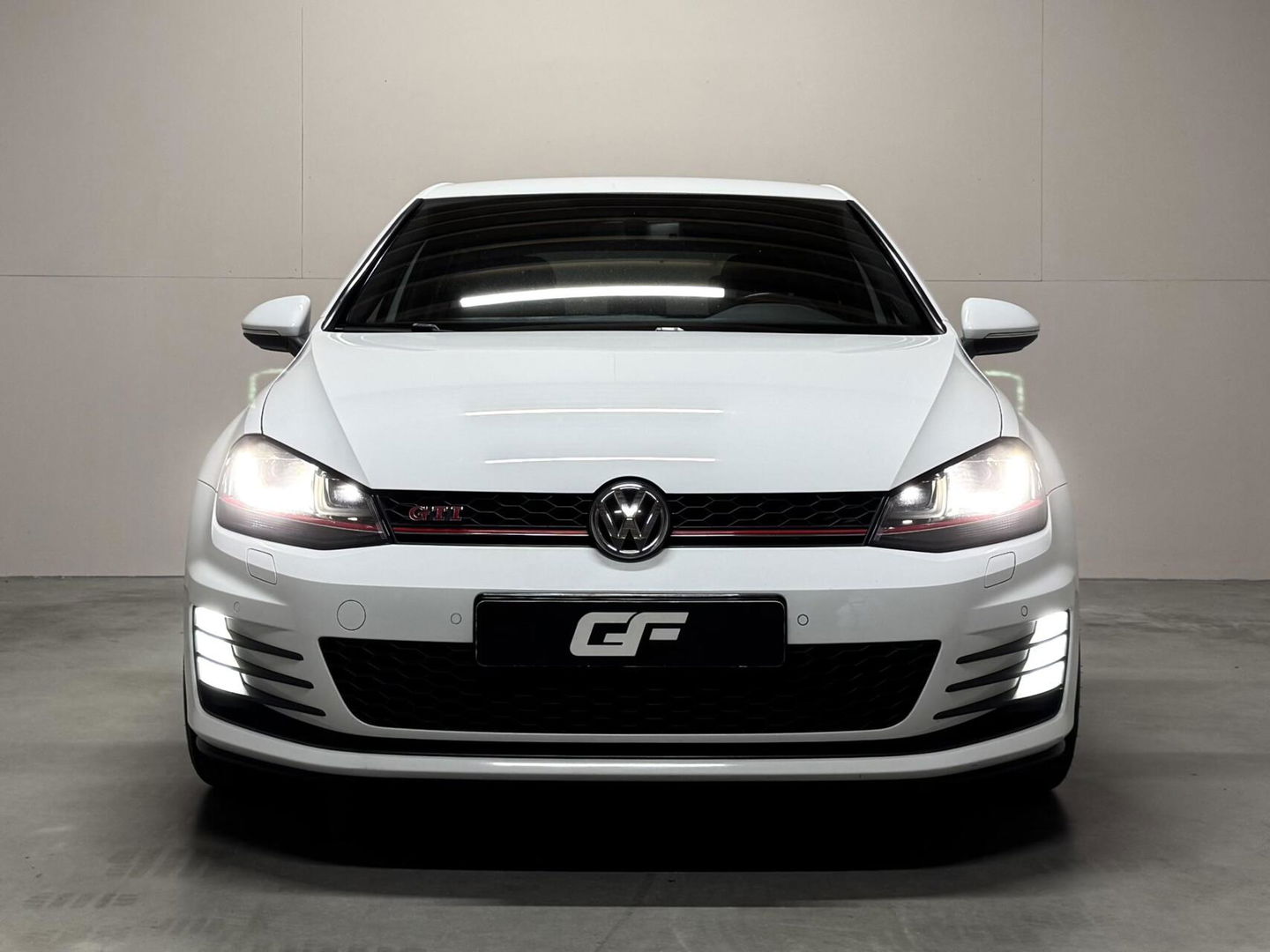 Volkswagen Golf 2.0 TSI GTI Performance DSG Navi Cruise PDC Stoelver.