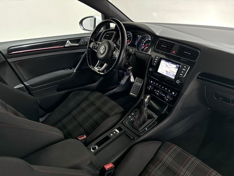Volkswagen Golf 2.0 TSI GTI Performance DSG Navi Cruise PDC Stoelver.