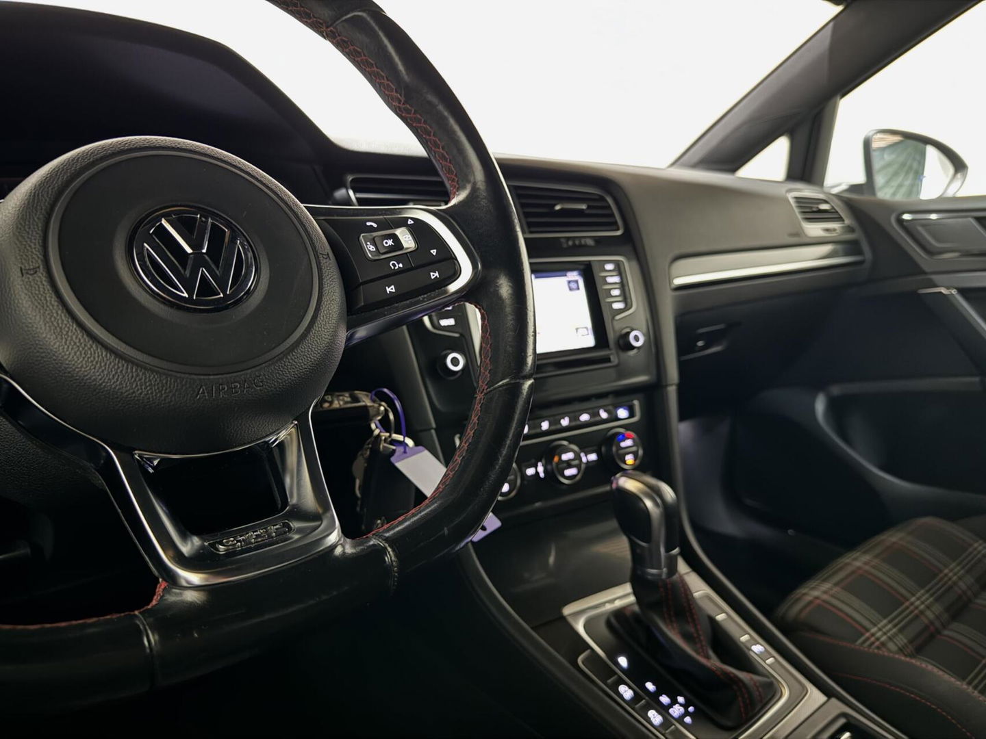 Volkswagen Golf 2.0 TSI GTI Performance DSG Navi Cruise PDC Stoelver.