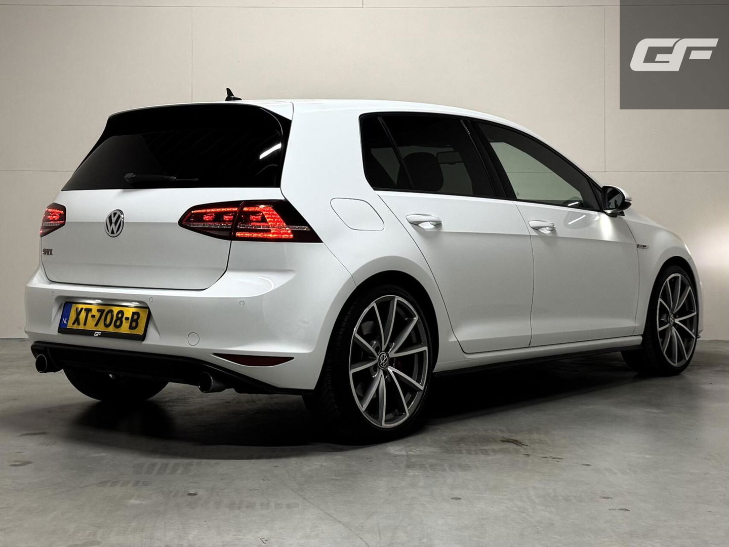 Volkswagen Golf 2.0 TSI GTI Performance DSG Navi Cruise PDC Stoelver.