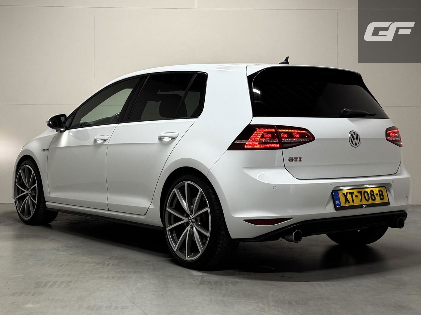 Volkswagen Golf 2.0 TSI GTI Performance DSG Navi Cruise PDC Stoelver.