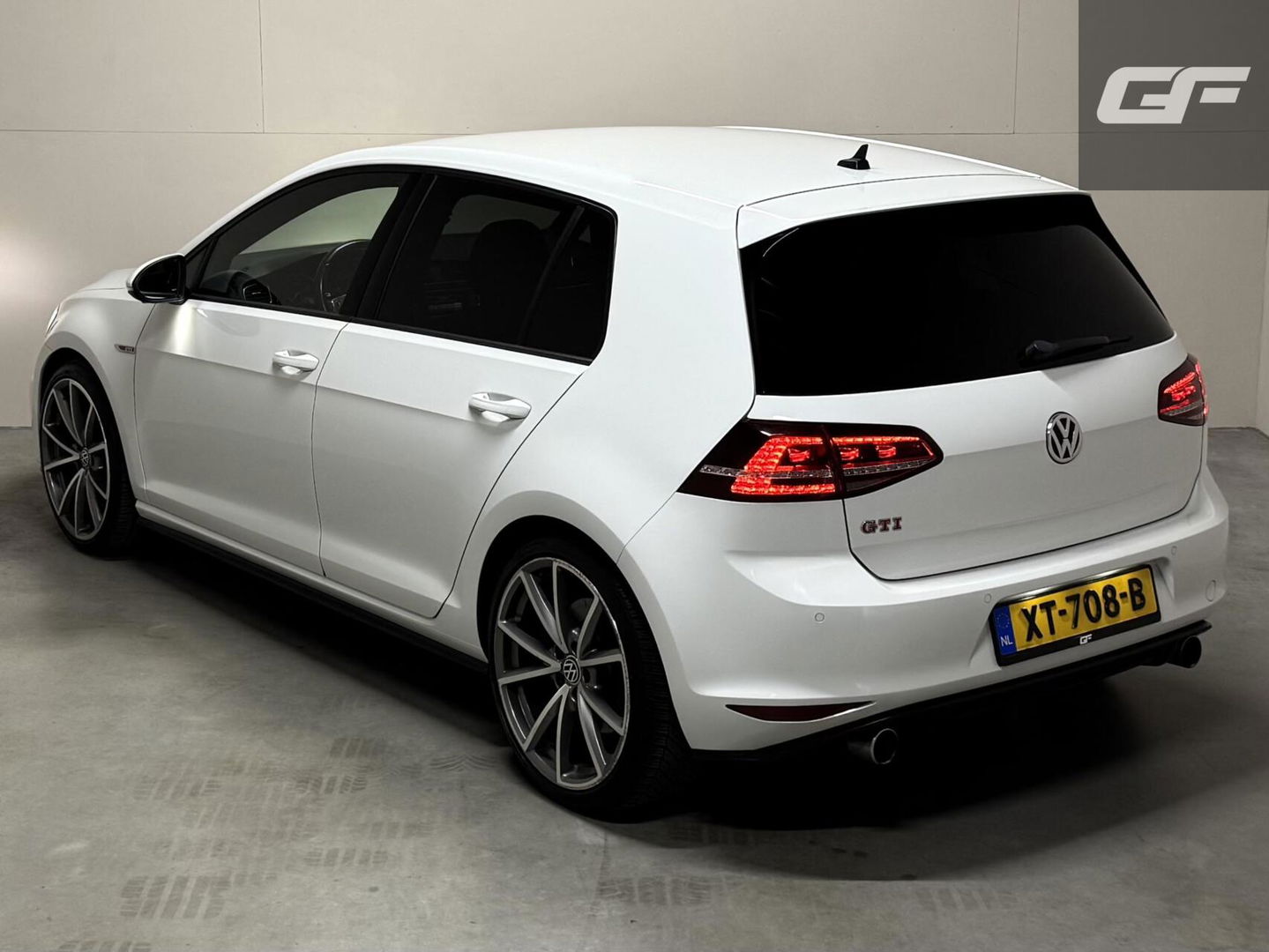 Volkswagen Golf 2.0 TSI GTI Performance DSG Navi Cruise PDC Stoelver.