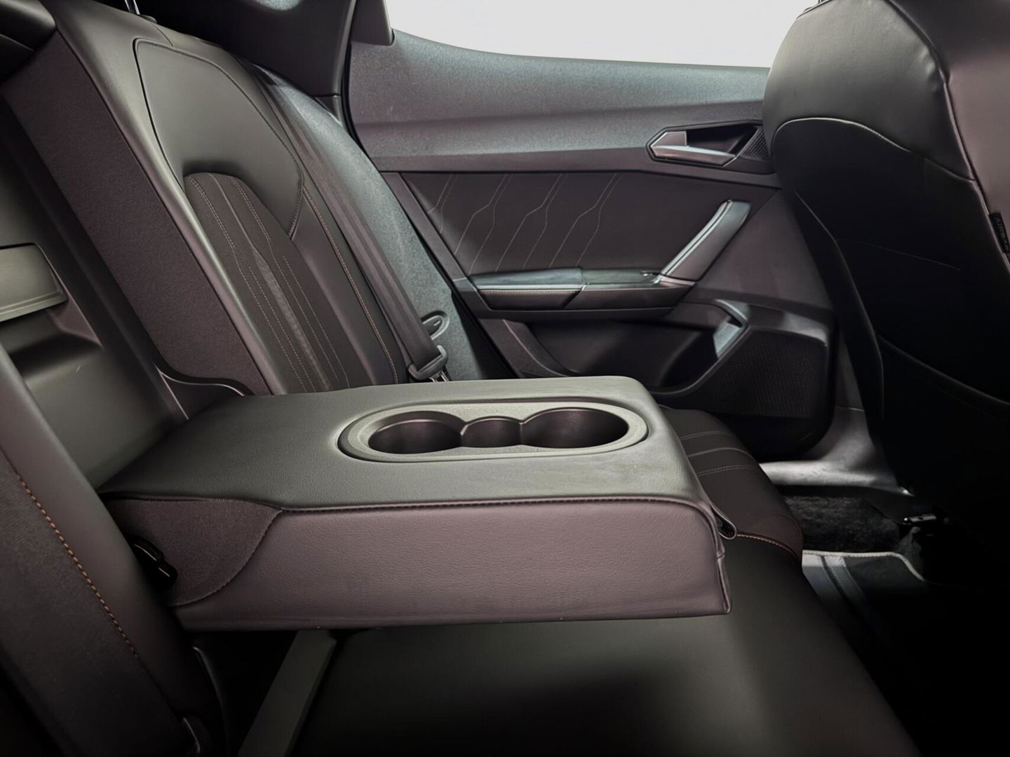 CUPRA Formentor 1.4 e-Hybrid VZ Pano Virtual Sfeer Camera Carplay