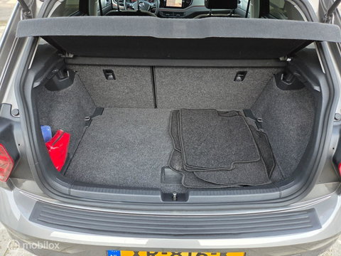 Volkswagen Polo 1.0 TSI, Full LED, Navi, Carplay, Camera,NAP