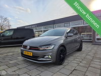 Volkswagen Polo - 1.0 TSI Comfortline, Full LED, Navi, Carplay
