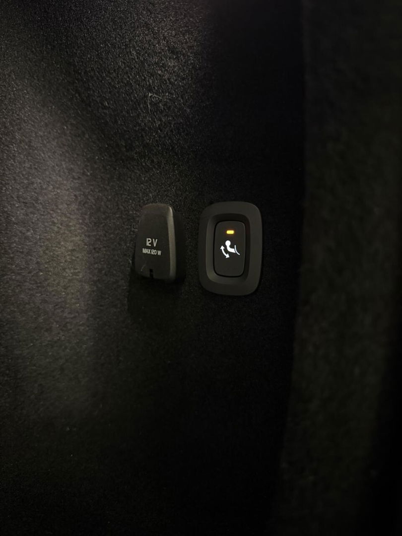 Volvo V60 2.0 T6 Plug-in hybrid AWD Ultimate Bright Pano H&K