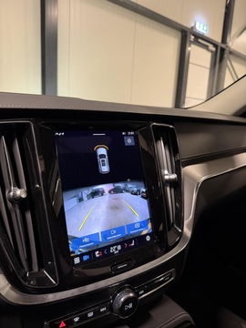 Volvo V60 2.0 T6 Plug-in hybrid AWD Ultimate Bright Pano H&K