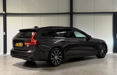 Volvo V60 2.0 T6 Plug-in hybrid AWD Ultimate Bright Pano H&K