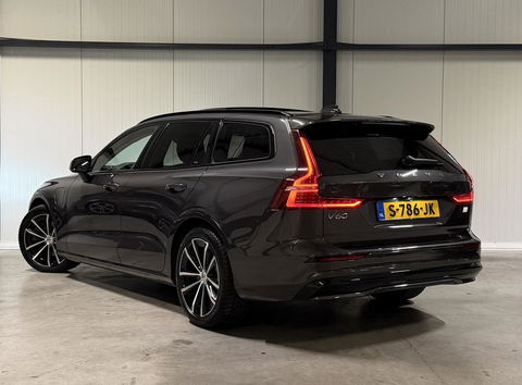 Volvo V60 2.0 T6 Plug-in hybrid AWD Ultimate Bright Pano H&K