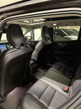 Volvo V60 2.0 T6 Plug-in hybrid AWD Ultimate Bright Pano H&K