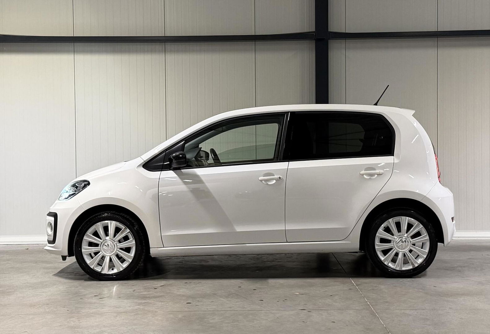 Volkswagen up! 1.0 BMT high up! Clima Cruise Stoelverwarming