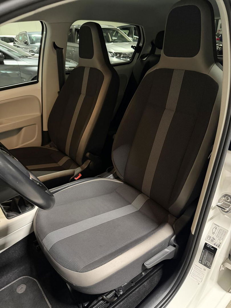 Volkswagen up! 1.0 BMT high up! Clima Cruise Stoelverwarming