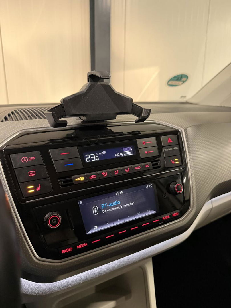 Volkswagen up! 1.0 BMT high up! Clima Cruise Stoelverwarming
