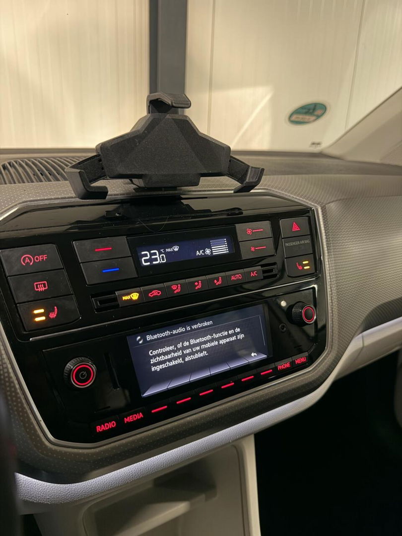 Volkswagen up! 1.0 BMT high up! Clima Cruise Stoelverwarming