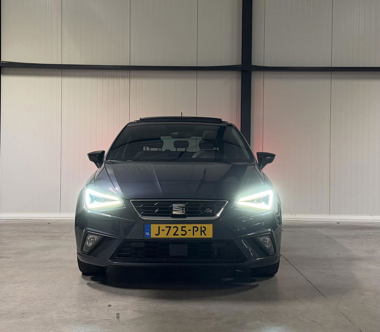 SEAT Ibiza 1.0 TSI FR Pano Sfeer Virtual Camera Beats Audio