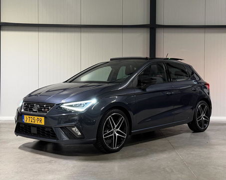 SEAT Ibiza 1.0 TSI FR Pano Sfeer Virtual Camera Beats Audio