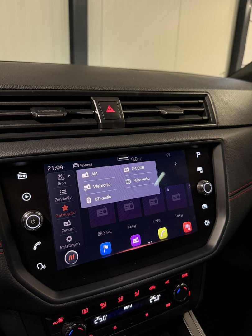 SEAT Ibiza 1.0 TSI FR Pano Sfeer Virtual Camera Beats Audio