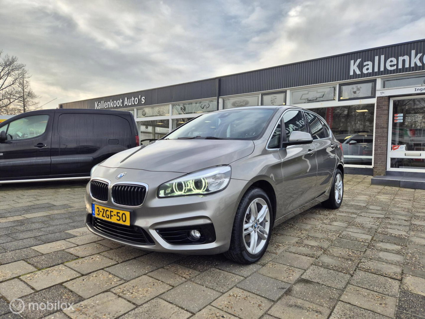 BMW 2 Serie Active Tourer 218i High Executive, Leer, HUD,LED
