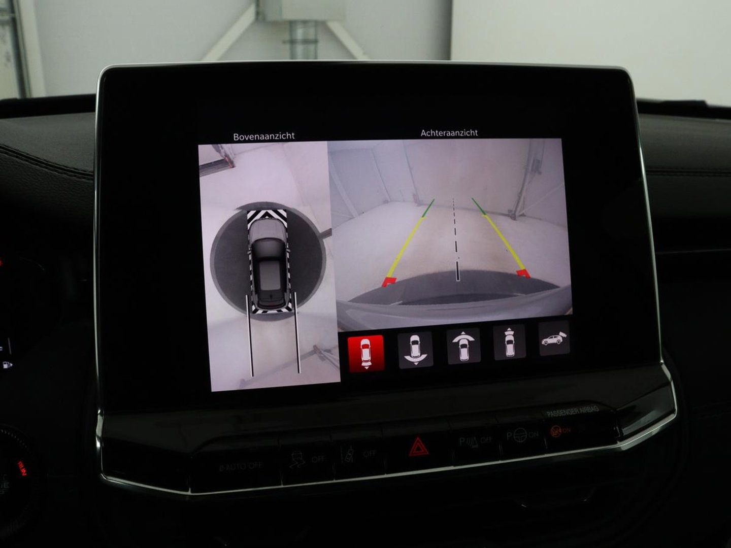 Jeep Compass 1.5T e-Hybrid Limited | 360 Camera | Adaptive cruise | Alpine Sound | Half leder | Carplay | Navigatie | Keyless | Dodehoek detectie | Full LED | Climate control | Bluetooth