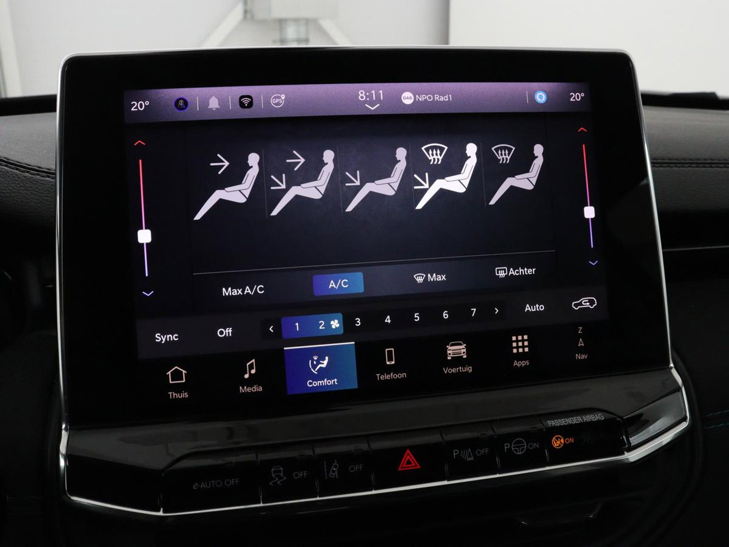 Jeep Compass 1.5T e-Hybrid Limited | 360 Camera | Adaptive cruise | Alpine Sound | Half leder | Carplay | Navigatie | Keyless | Dodehoek detectie | Full LED | Climate control | Bluetooth