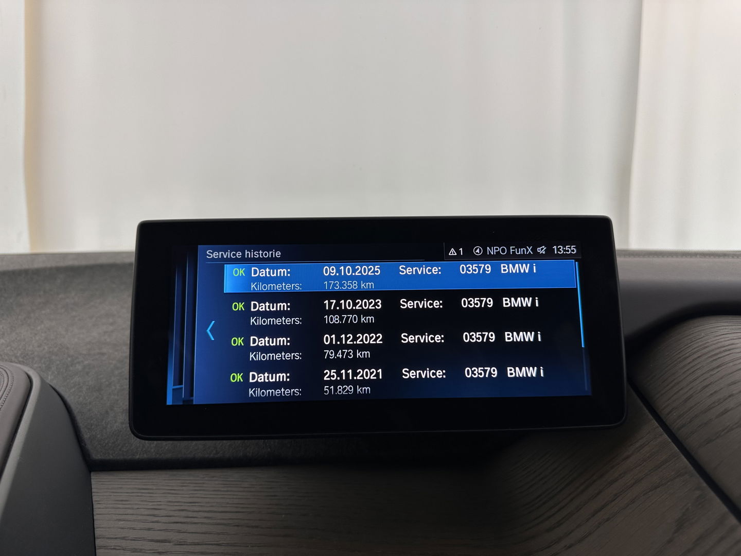 BMW i3 S 120Ah 42 kWh [ 3-Fase-11kW ] *ACCUCEL-DEFECT / RANGE 151KM* *HEAT-PUMP | PANO | ADAPTIVE-CRUISE | LEATHER-FABRIC | FULL-LED | HARMAN/KARDON | HEATED-COMFORTSEATS | NAVI-FULLMAP | DAB+ | ECC | PDC | 18''ALU*