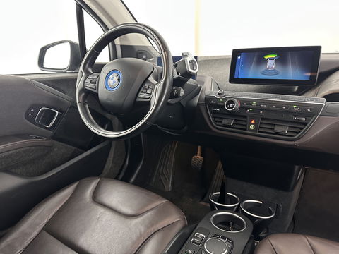 BMW i3 S 120Ah 42 kWh [ 3-Fase-11kW ] *ACCUCEL-DEFECT / RANGE 151KM* *HEAT-PUMP | PANO | ADAPTIVE-CRUISE | LEATHER-FABRIC | FULL-LED | HARMAN/KARDON | HEATED-COMFORTSEATS | NAVI-FULLMAP | DAB+ | ECC | PDC | 18''ALU*